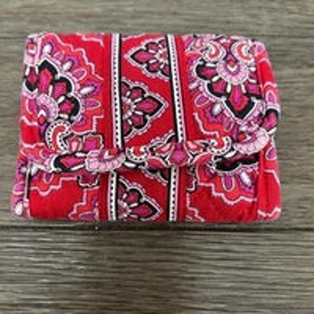 Vera Bradley Trifold Wallet in Frankly Scarlet Print